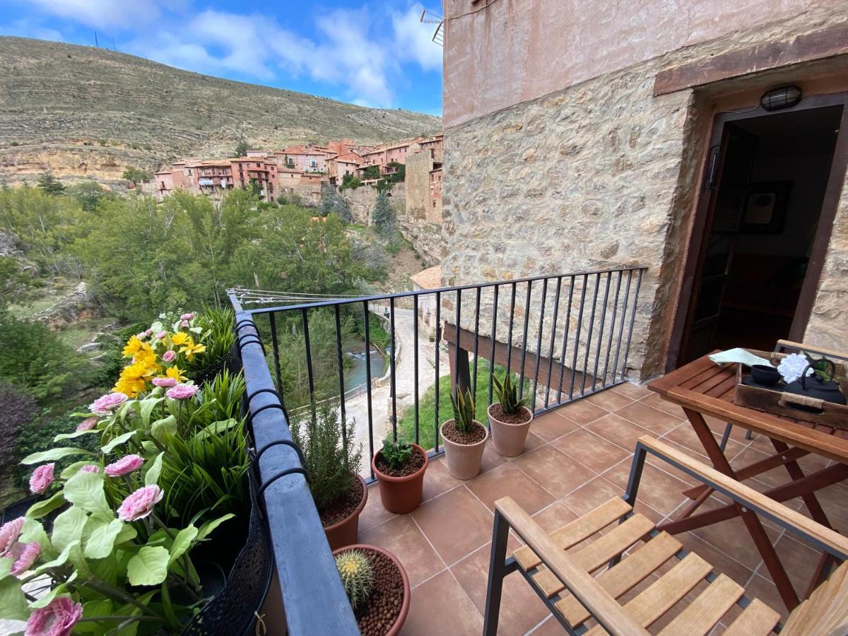 Apartamento Portal Del Agua Albarracin Luaran gambar