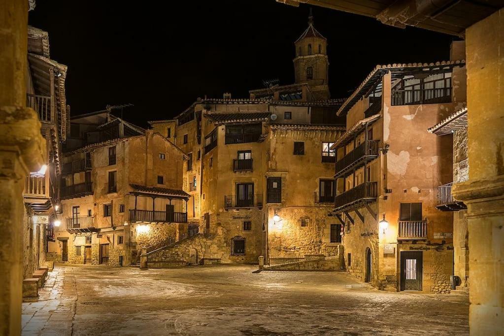 Apartamento Portal Del Agua Albarracin Luaran gambar