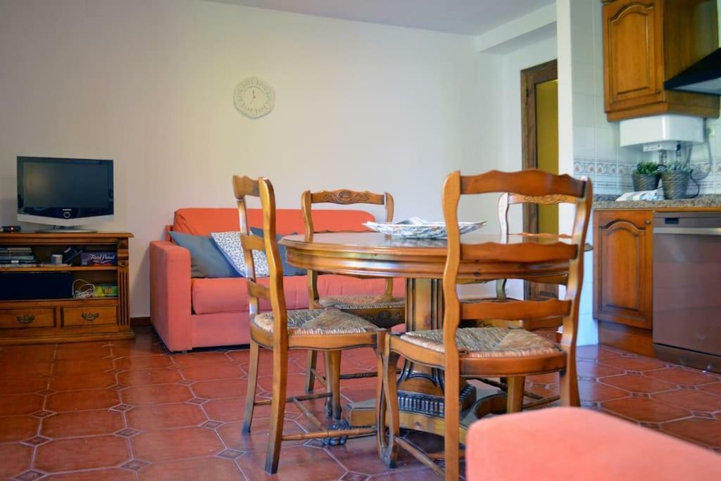 Apartamento Portal Del Agua Albarracin Luaran gambar